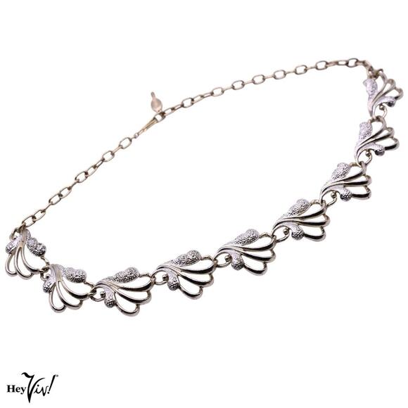 Vintage Sarah Coventry Necklace Signed Two Tone Choker 16 1/2" Long - Hey Viv - Picture 1 of 7